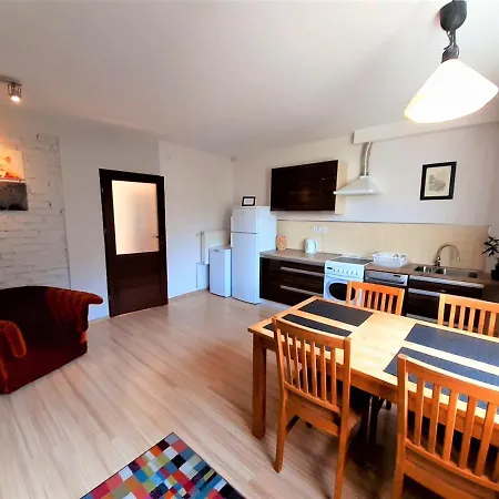 Apartament Z Ogrodem * 格丁尼亚